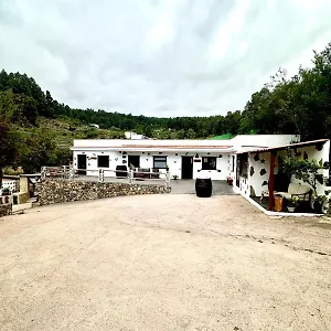 https://villa-ca-luis.in-canary-islands.com